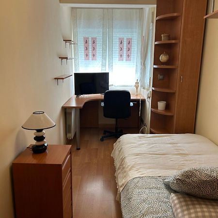 Comoda Habitacion Individual Madrid Esterno foto